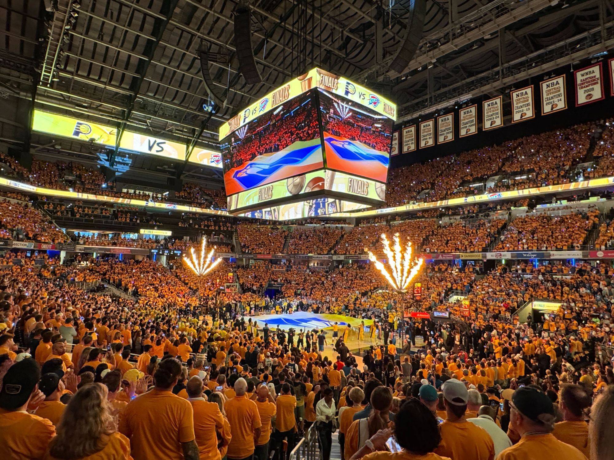 开云体育在线-步行者主场战胜灰熊，迈尔斯特纳发挥出色