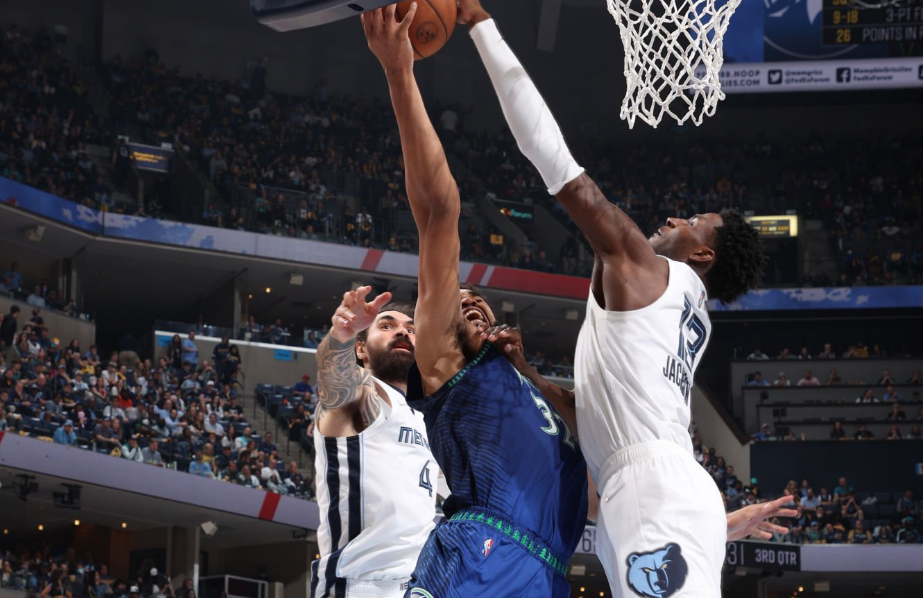 包含比斯利27+11，热火擒灰熊的词条