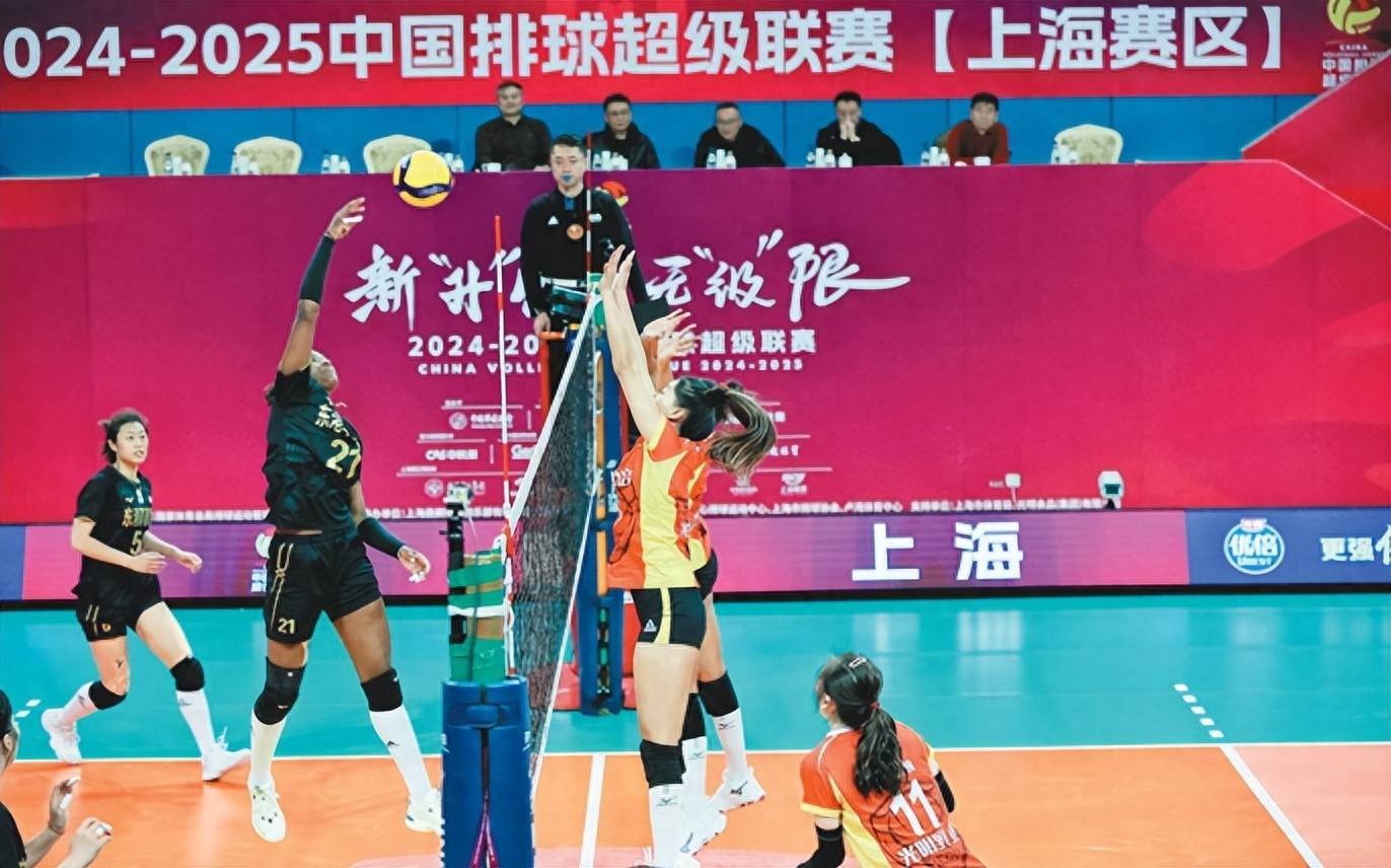 开云体育下载-排球小组赛落幕，强队悉数晋级