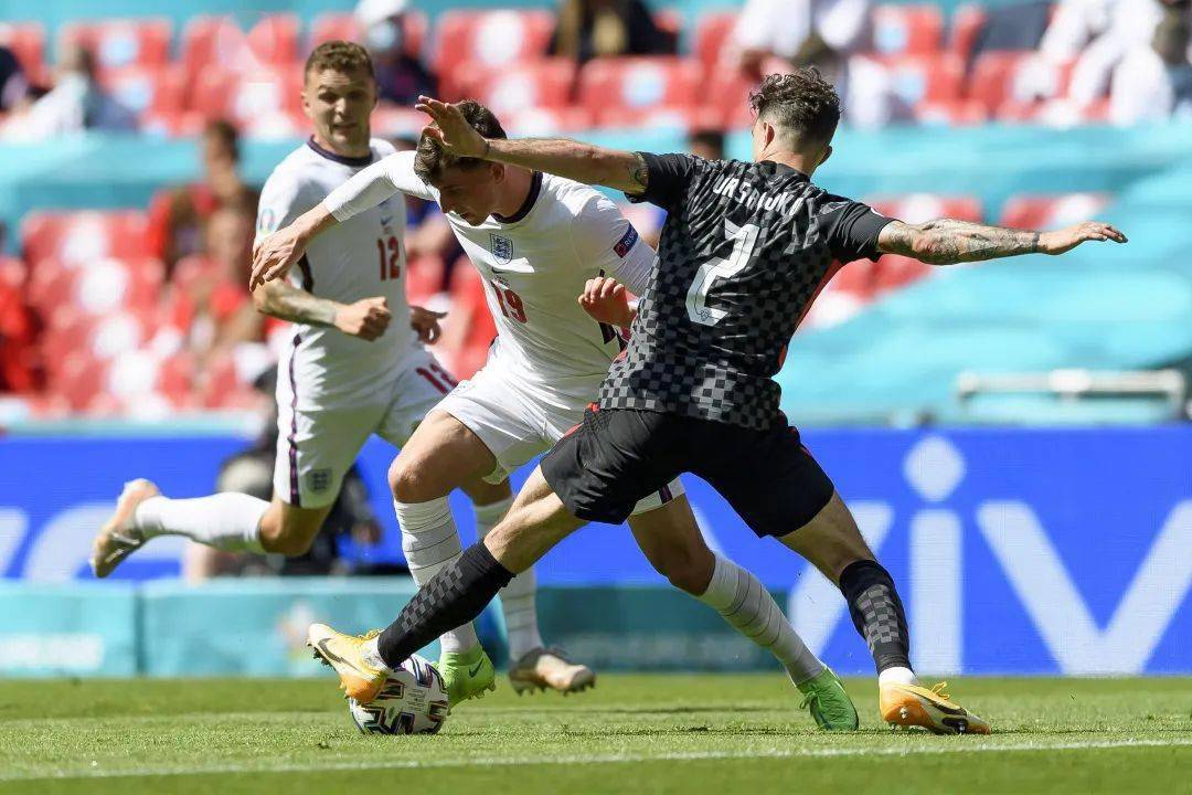 开云体育在线-英格兰队险胜葡萄牙队，林高远高光表现