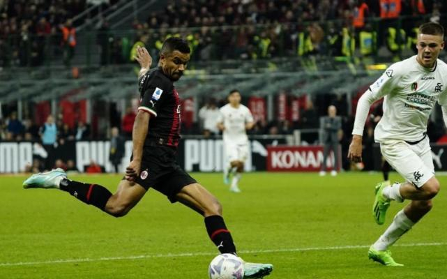 开云下载-那不勒斯绝杀奥地利，皮克高光表现