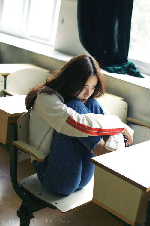 开云体育app-蓝领铁骑蛰伏黄蜂，新王马克西于无声处听惊雷