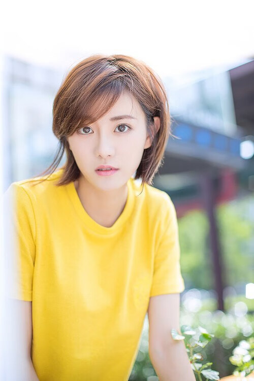 东方王朝黄昏与西方神射手重生，当灰熊淘汰广东，克莱接管季后赛