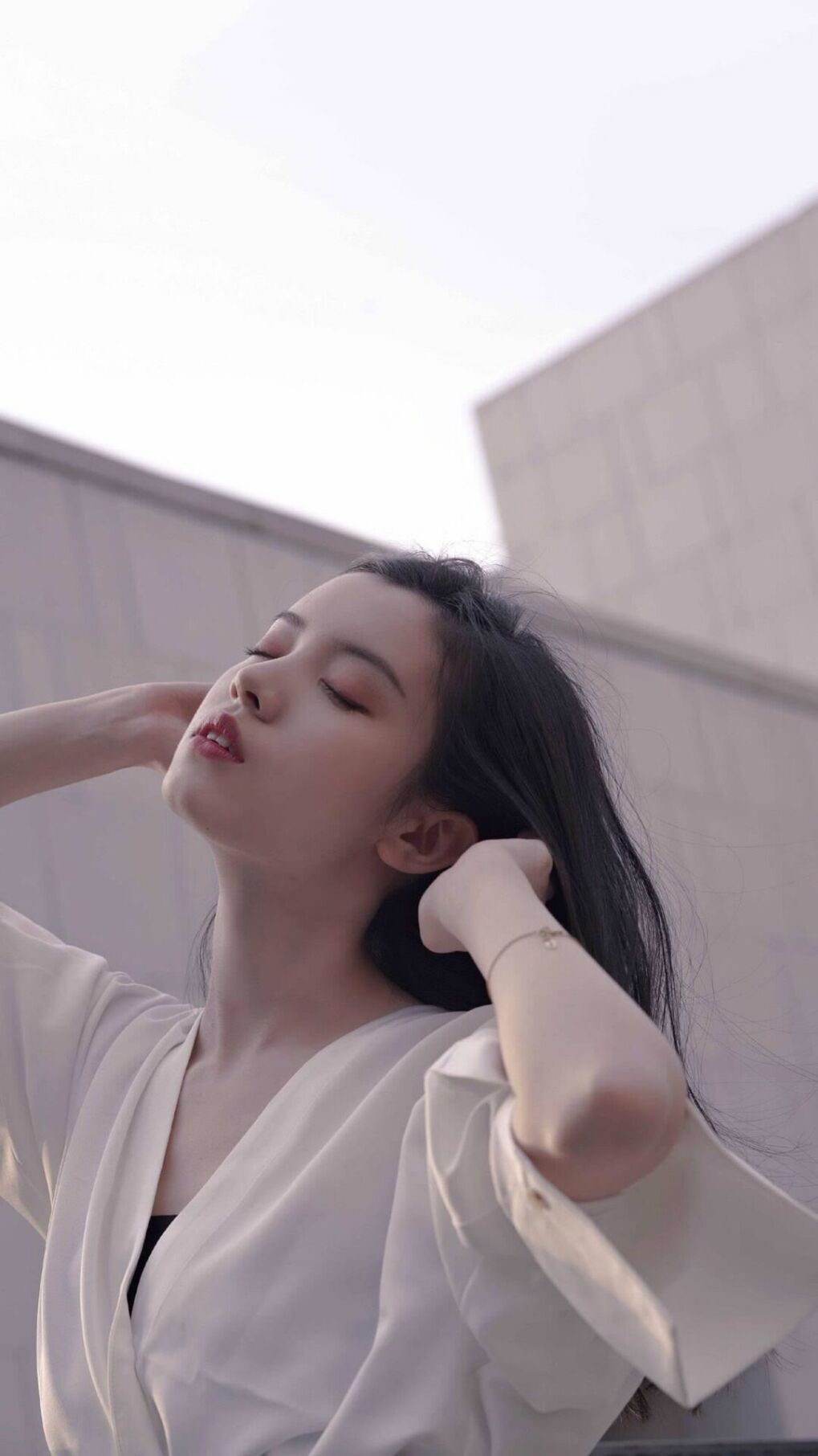 铁蹄踏碎樱花阵,奥斯梅恩从废墟中站起的救赎之路