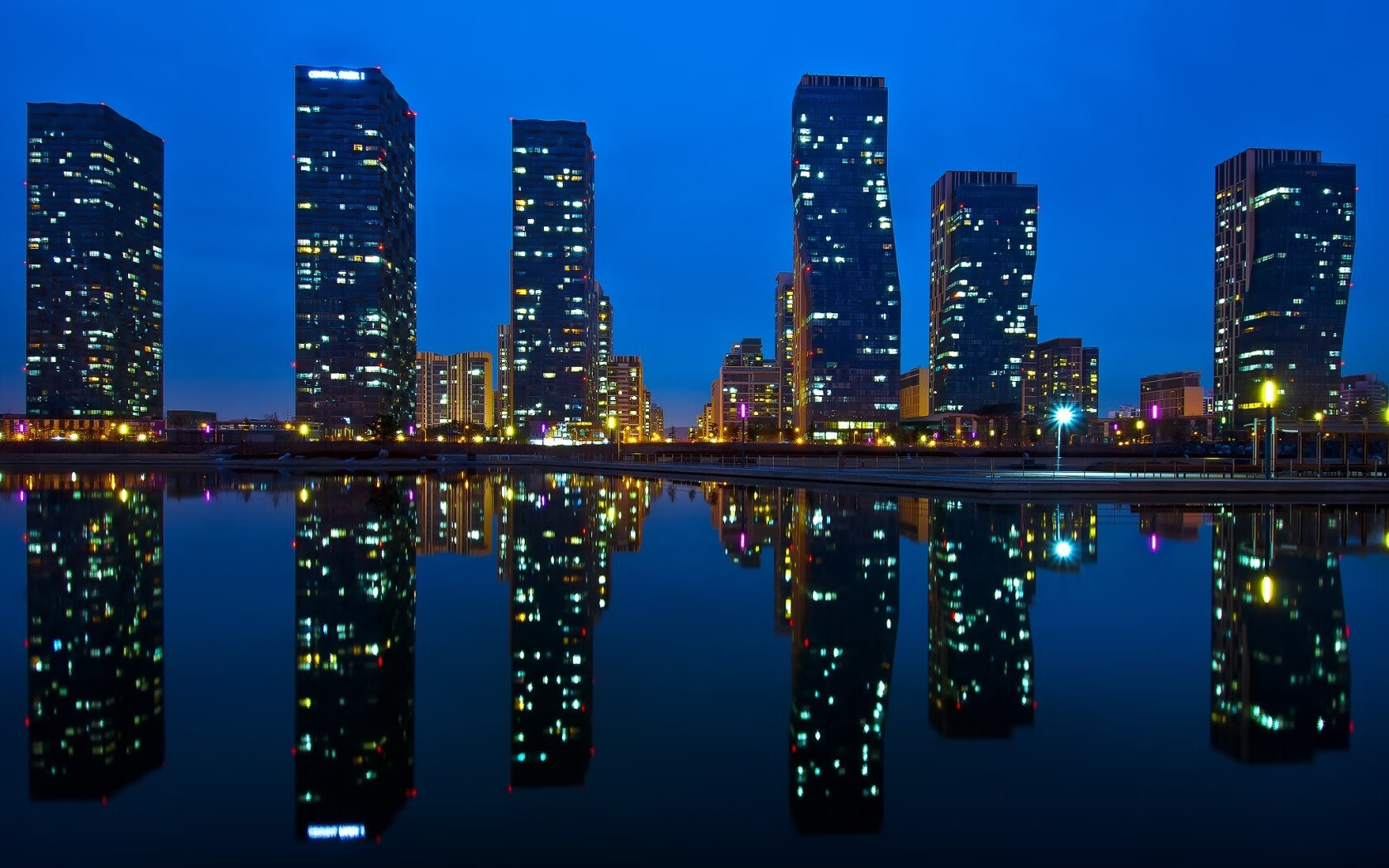开云下载-芬兰寒夜,多特蒙德的最后三分钟,那个叫坎特的男人决定了一切