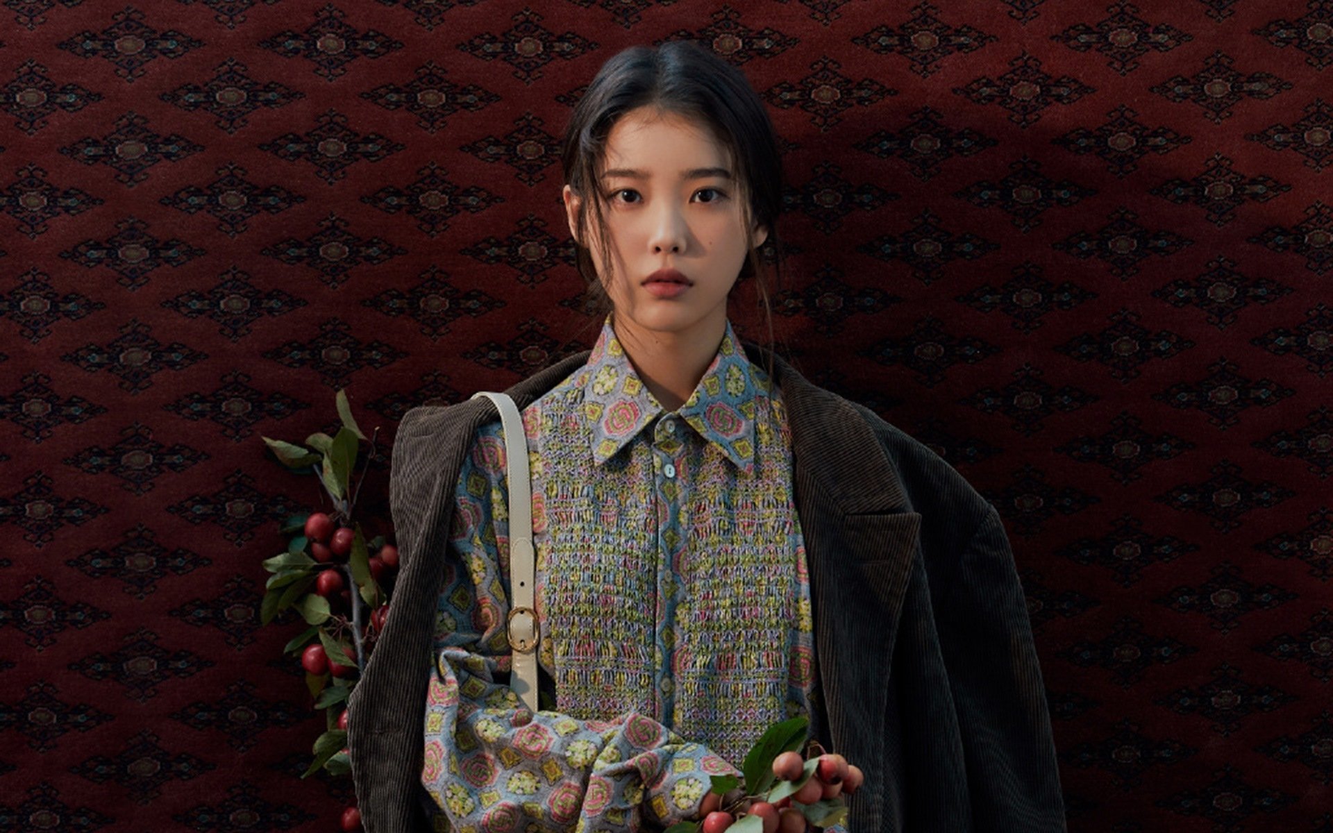 新王炸响西南区，爱德华兹闪耀助灰熊爆冷马刺