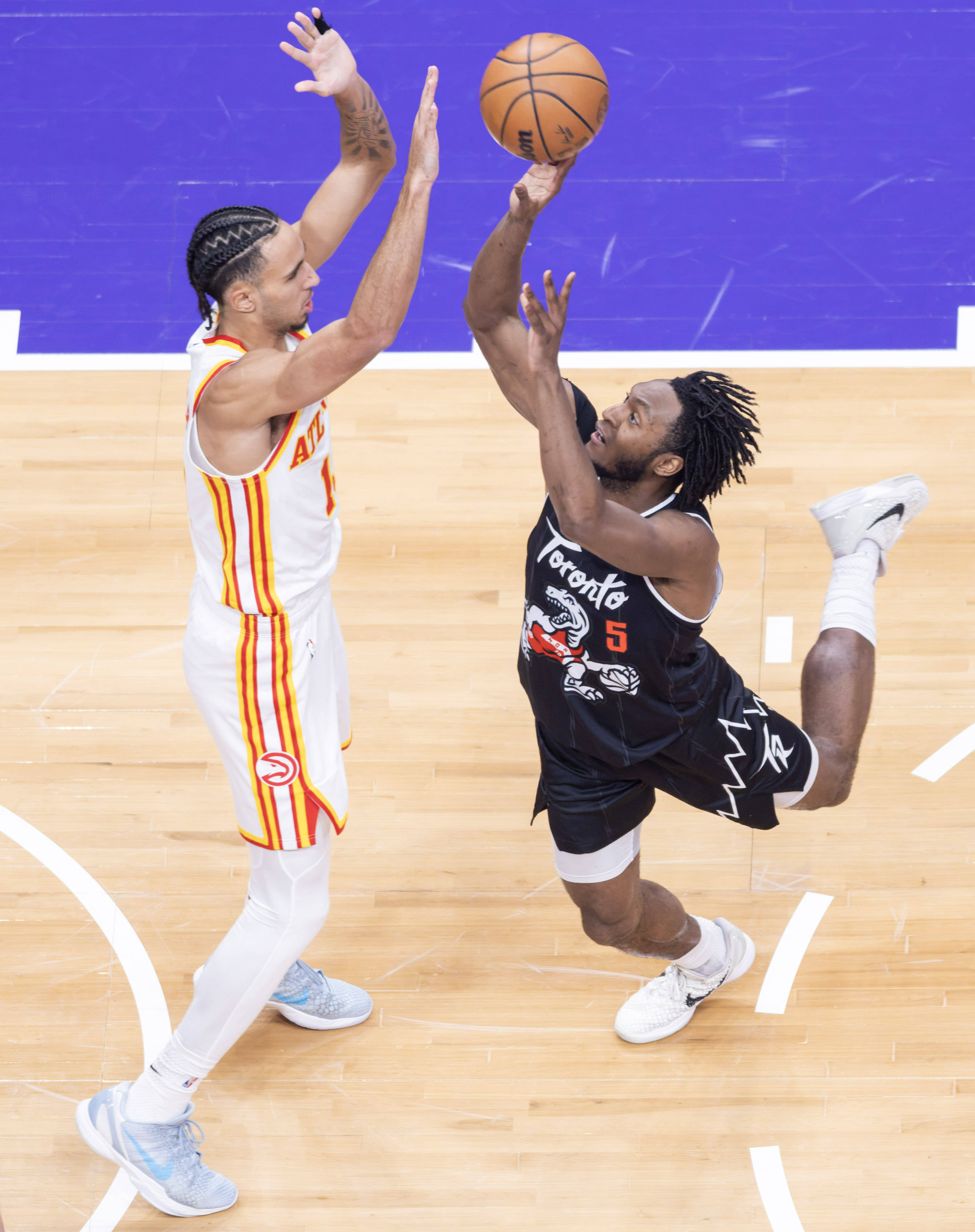 开云平台-NBA总决赛焦点战,篮网血拼老鹰